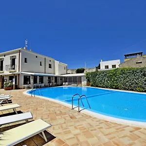 Santa Maria Hotel